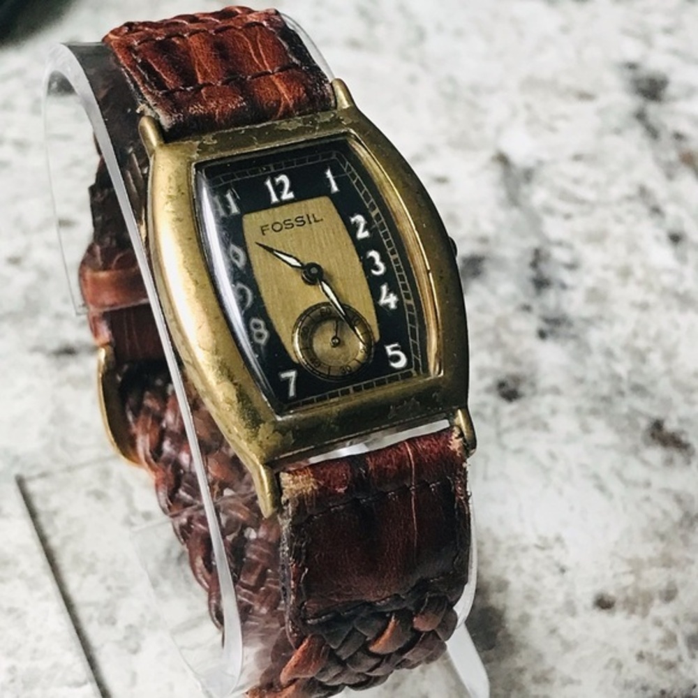 Vintage 1995 Fossil Watch Art Deco VT- 2505